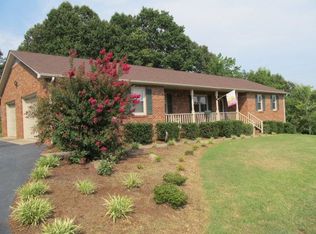 160 Franklin Pl, Danville, VA 24540