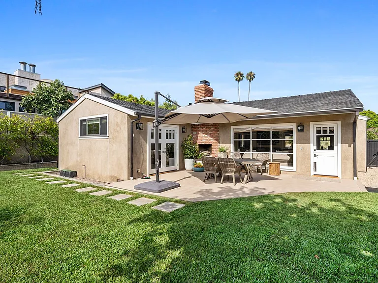531 De Anza Dr — Photo 22