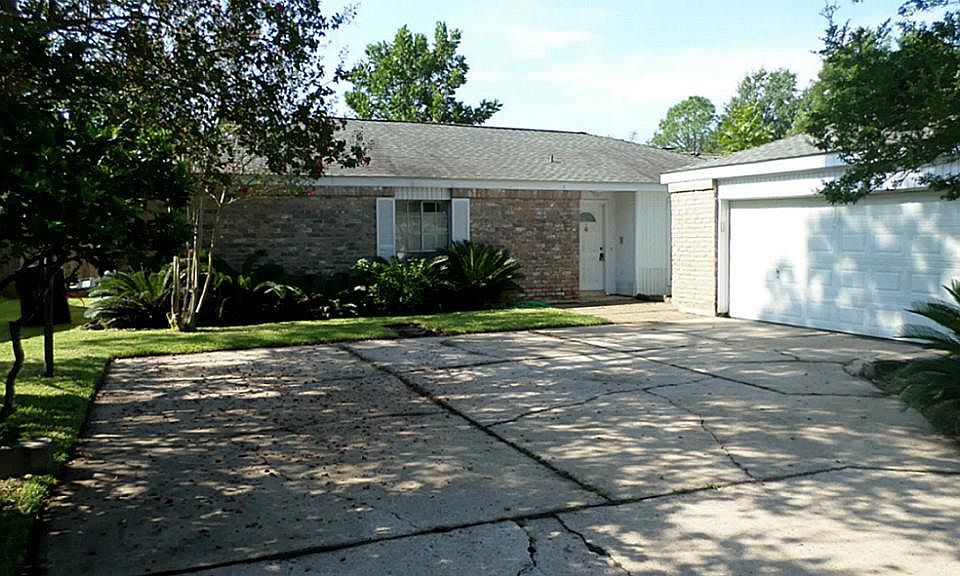 1st image of 14223 Ella Lee Ln