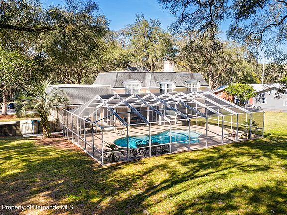 3rd image of 9346 Wallien Dr