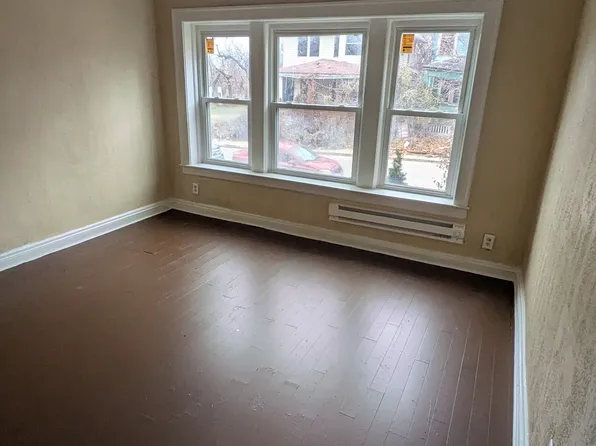 1978 Marloes Ave, Cleveland, OH