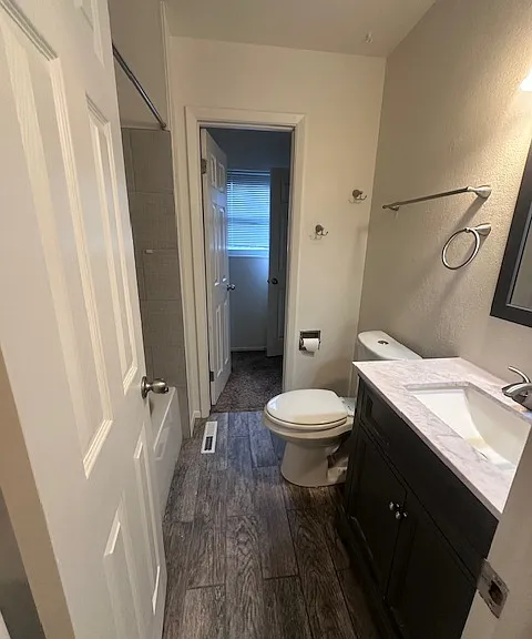 2300 Cotswold Ct — Photo 17