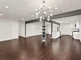 8450 Sweetwater Dr, Dallas, TX 75228