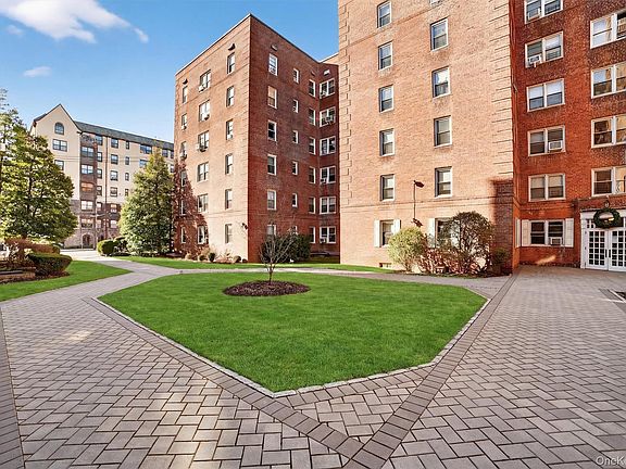 4th image of 60 Locust Avenue #214-A