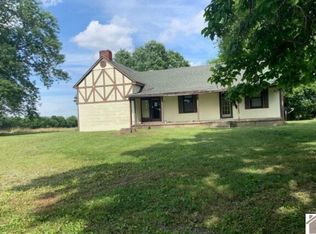 752 N County Line Rd, Calvert City, KY 42029