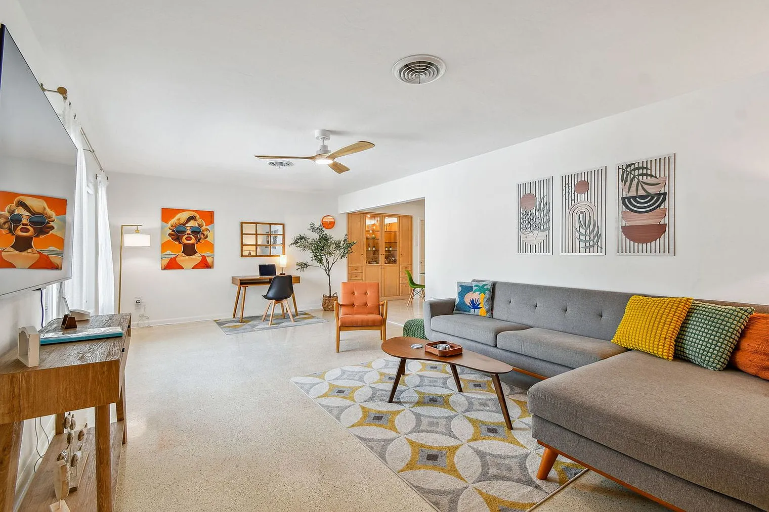 3 bed, 3.0 bath, 1679 sqft, $3,507 — Photo 1