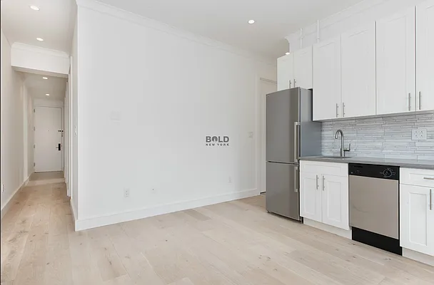 Rented by Bold New York | media 30