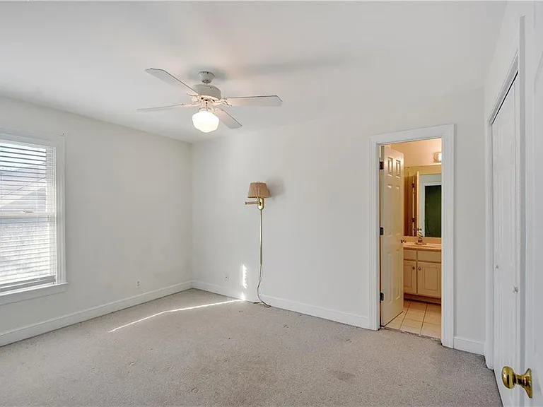 112 Newfield St — Photo 19