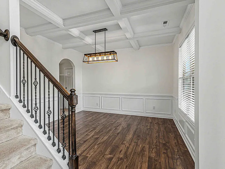 123 Saw Grass Dr — Photo 6