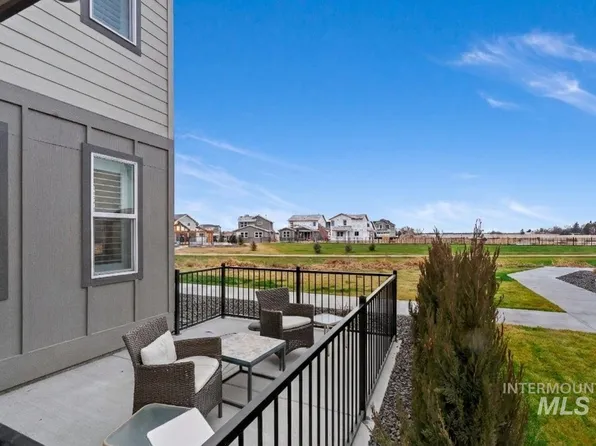 203 S Koyukuk Ln, Star, ID 83669