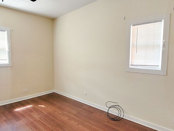 2nd image of 3728 S Parnell Ave #2R