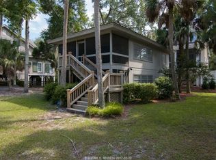 96 Forest Dr, Hilton Head Island, SC 29928