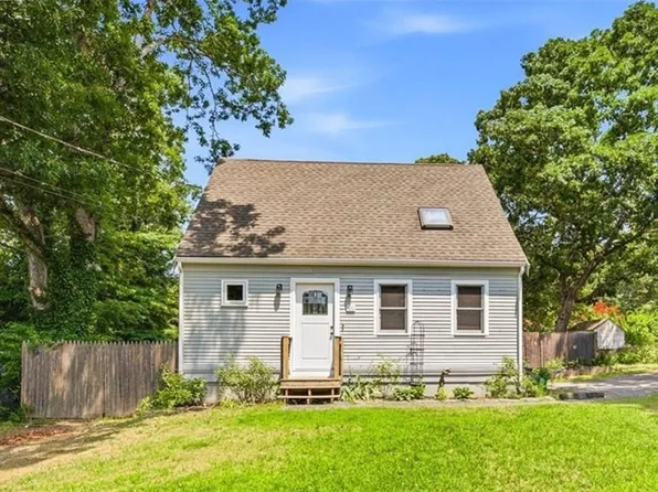 100 Park Ave, Wareham, MA 02571