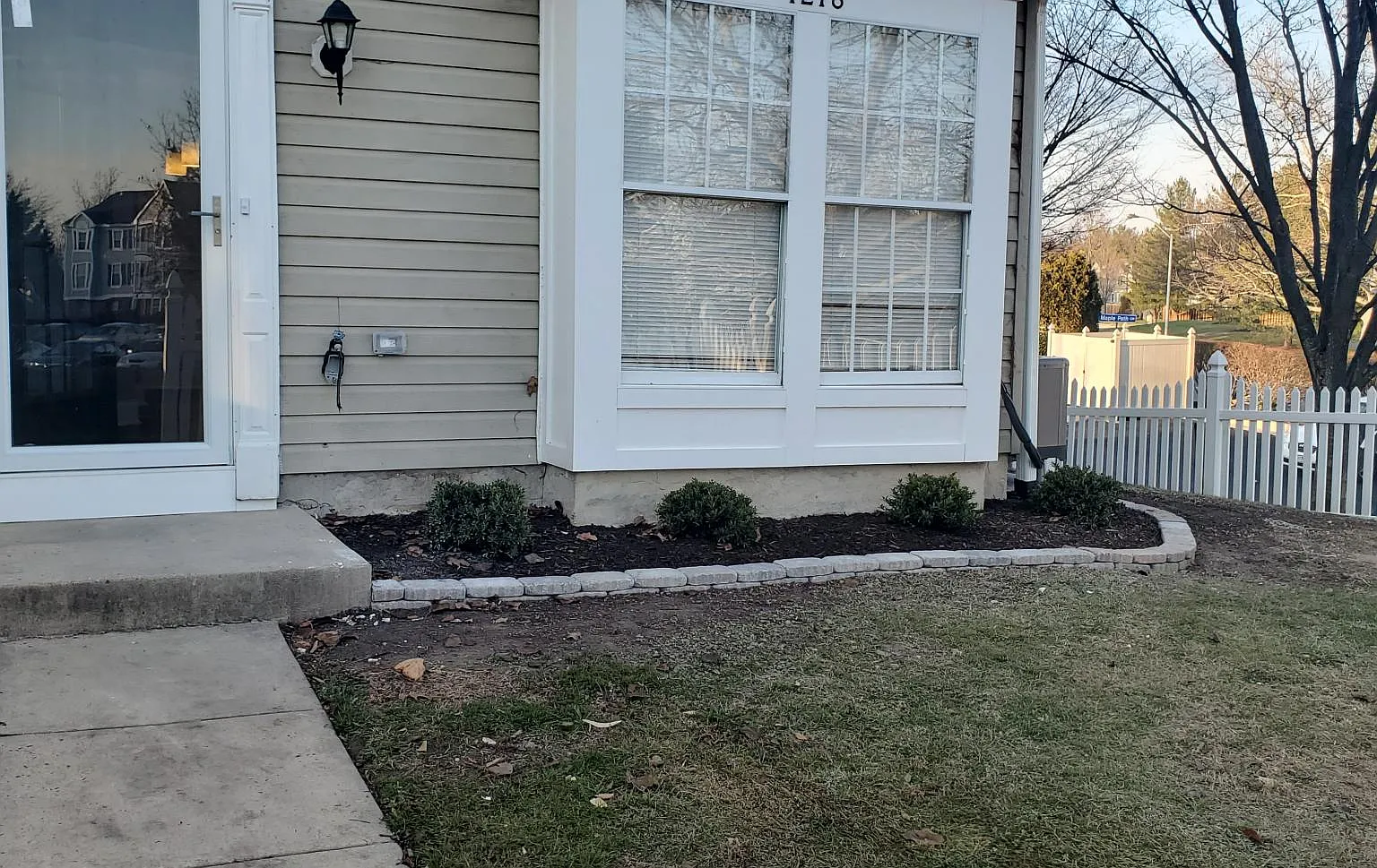 3 bed, 2.5 bath, 1608 sqft, $2,675 — Photo 3