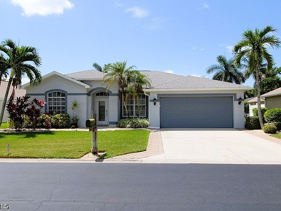 4th image of 15733 Beachcomber Ave