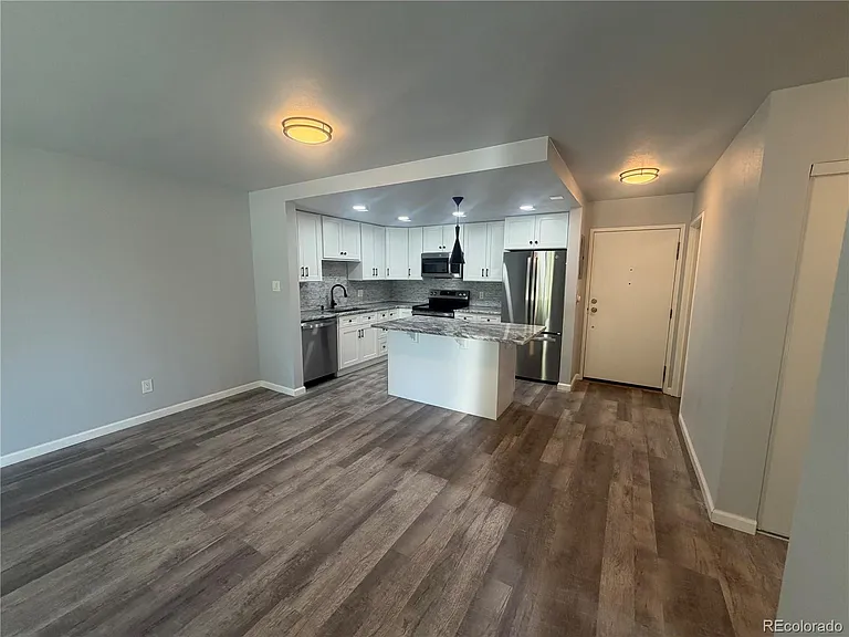 13952 E Marina Dr #104 — Photo 5