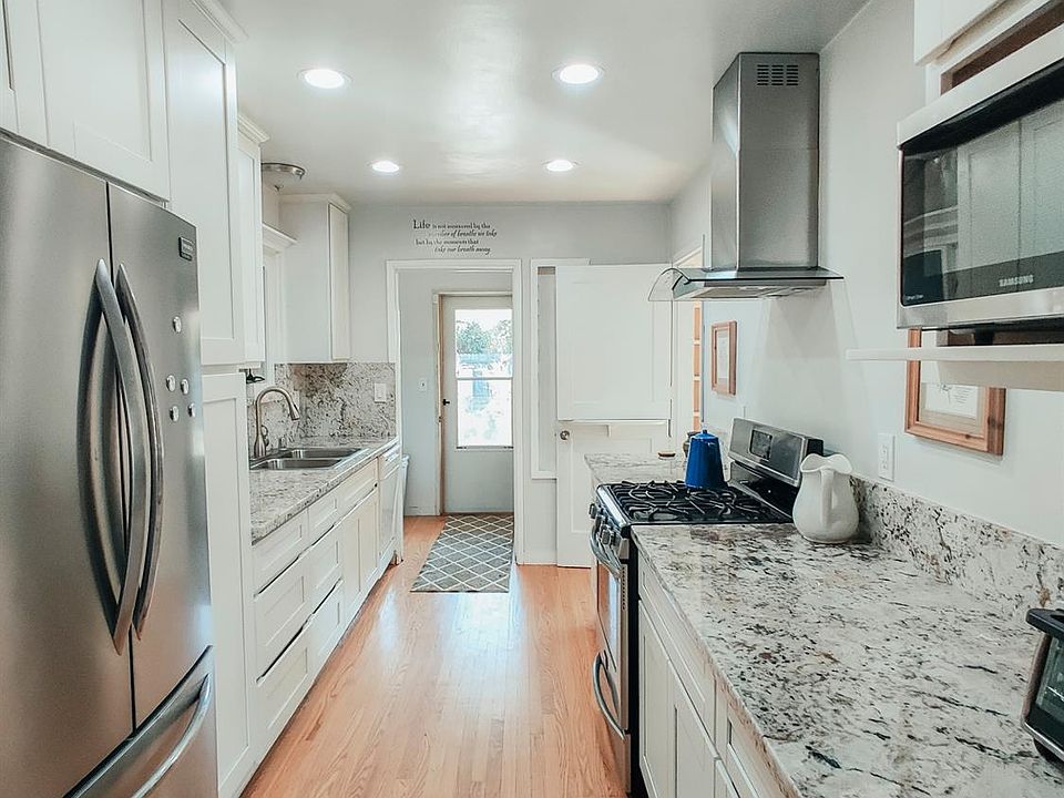1st image of 3108 Merrywood Dr
