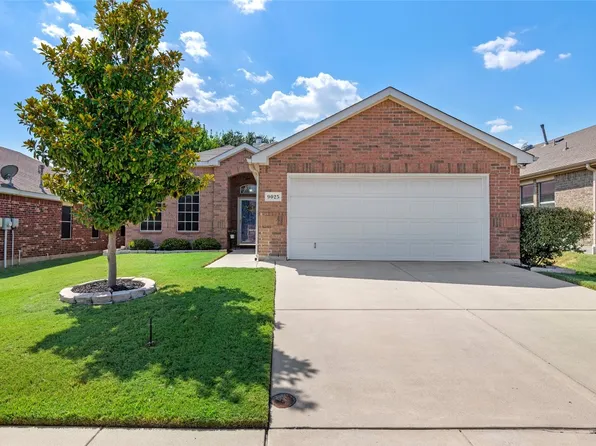 9025 Heartwood Dr, Fort Worth, TX 76244