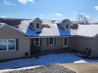 511 Rodriguez Ln, Moundsville, WV 26041