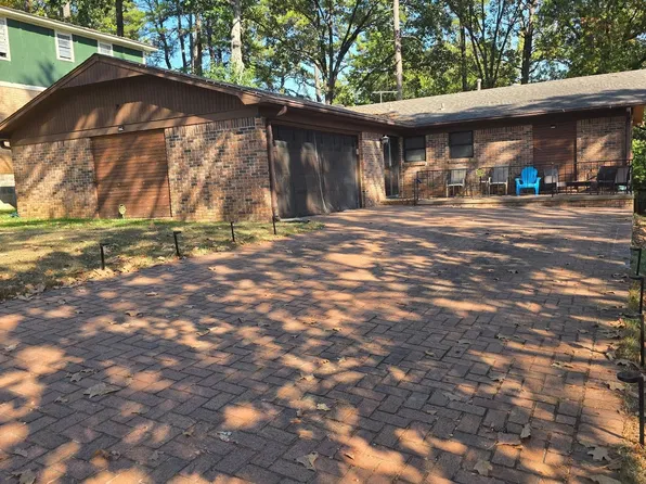 3305 Dartmouth Ct, Little Rock, AR 72204