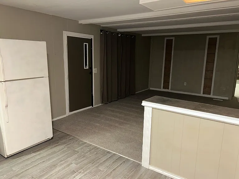300 Knob Oak Ct — Photo 12
