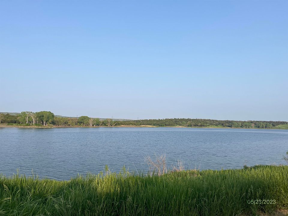 210 Rose Ave, Lake Andes, SD 57356 MLS 32314 Zillow