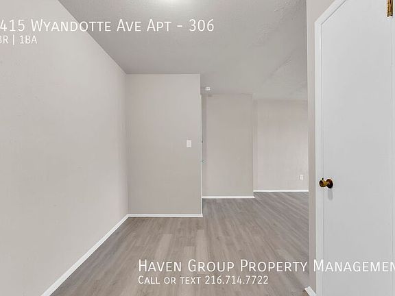 4th image of 1415 Wyandotte Ave APT 306
