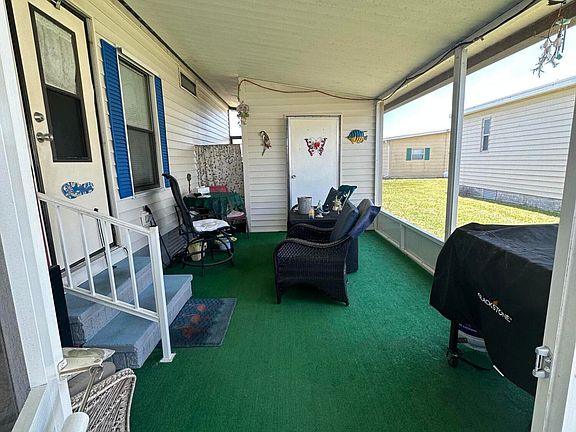 3rd image of 515 Royal Tern Dr