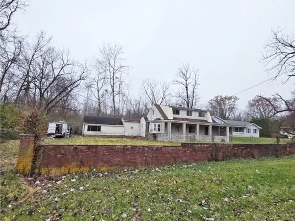 1385 Olt Rd, Dayton, OH 45417