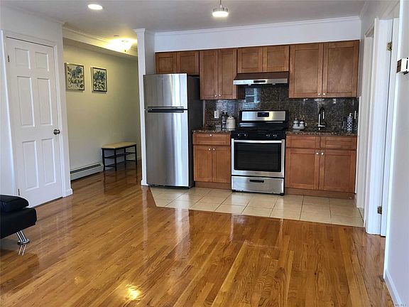 4th image of 141-05 Cherry Ave #5B