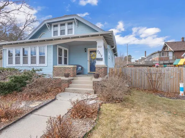2212 South 8th STREET, Sheboygan, WI 53081
