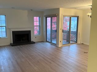 1360 Cedarwood Dr APT D3, Westlake, OH 44145