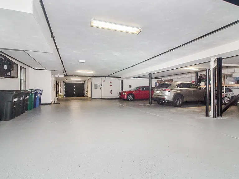 368 Dorchester St #2 — Photo 15