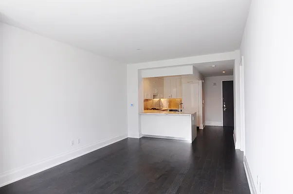 Rented by Nest Seekers International | media 18