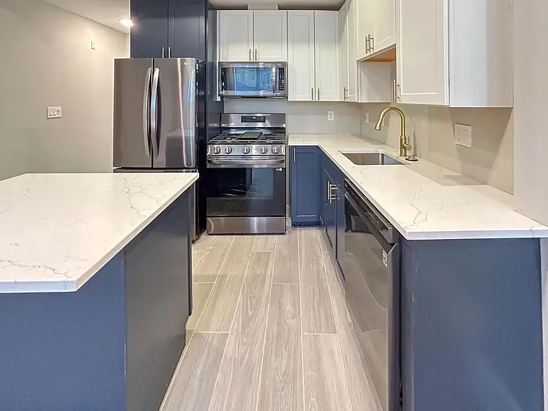 54 Florida Ave NW #3 — Photo 2