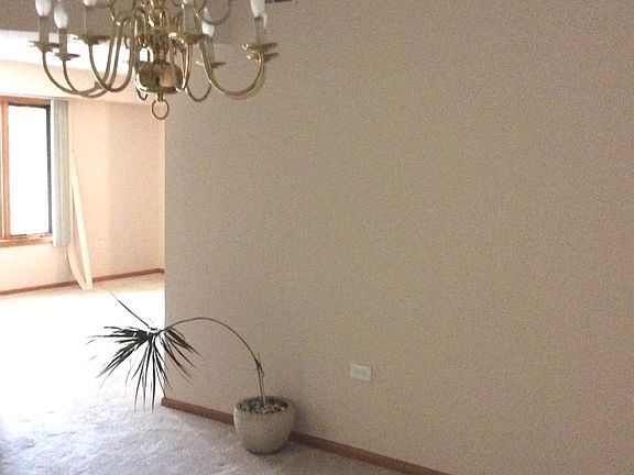 5th image of 13950 Lavergne Ave #904