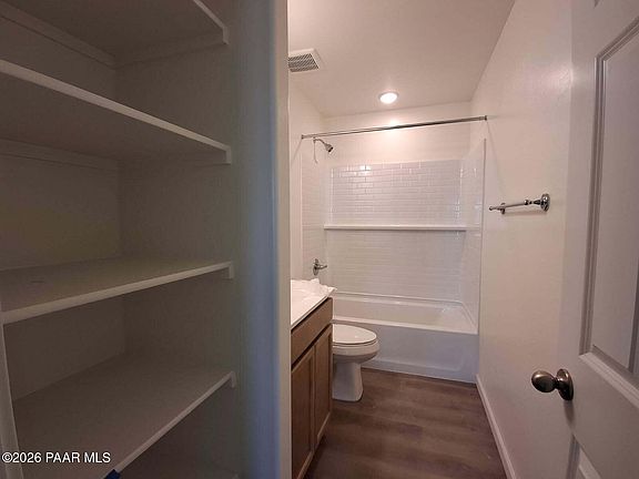 5th image of 1286 Helsing Rd