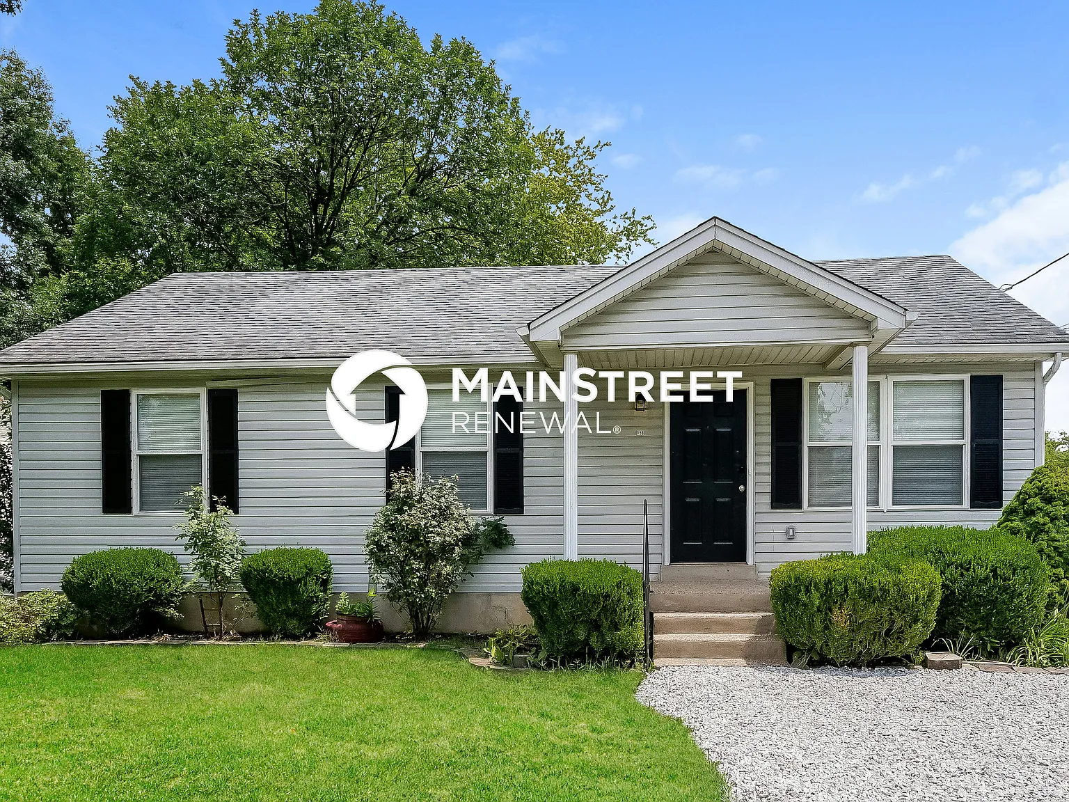 156 Hackberry Ln — Photo 1