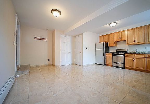 2nd image of 24-39 24th St #1T