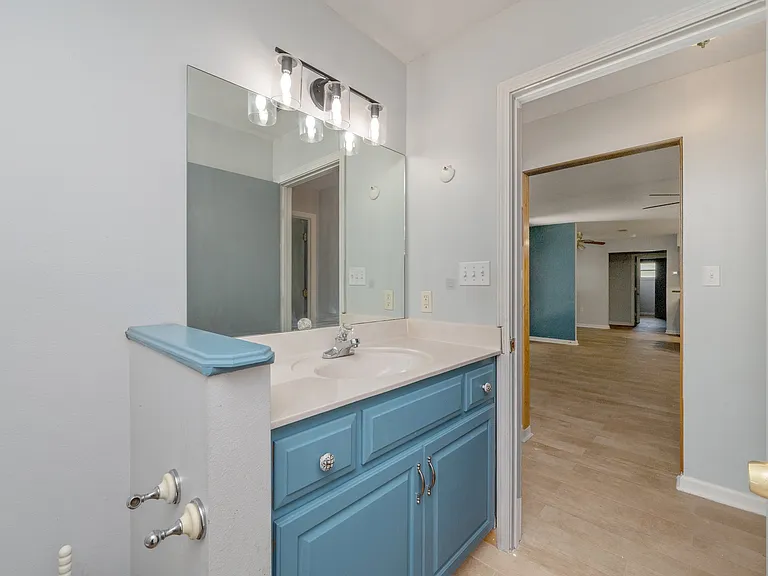 83 Edgewood Dr — Photo 11