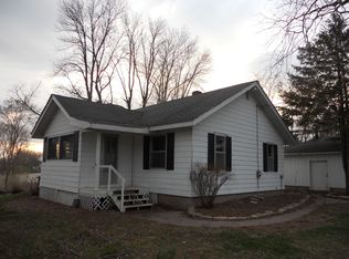 7722 Bay Ln, Fremont, WI 54940