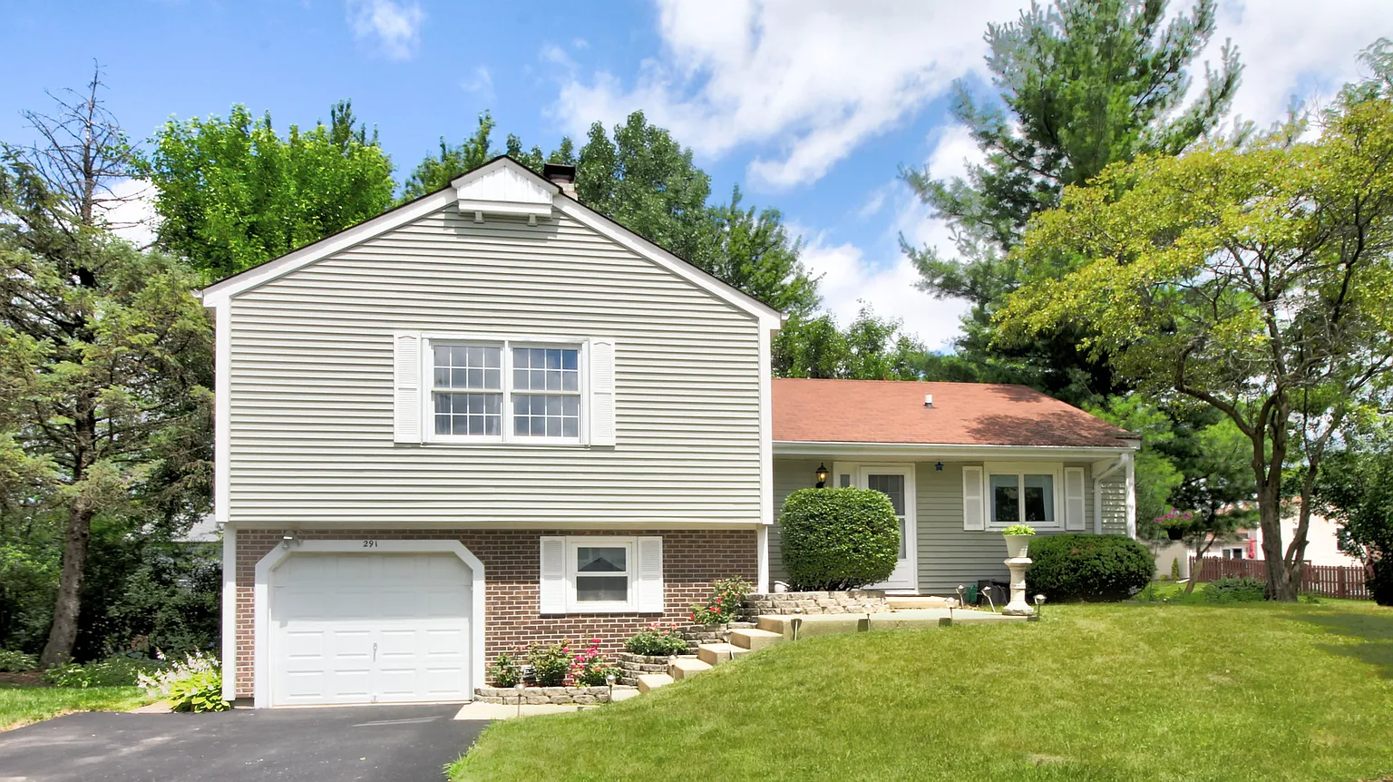 291 Porter Ct photo 1