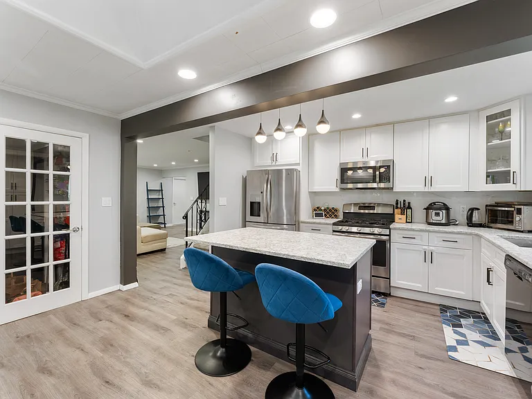 18 Jean Ln — Photo 12