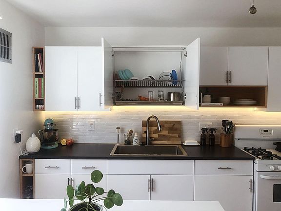 2nd image of 2651 S 51st St #1