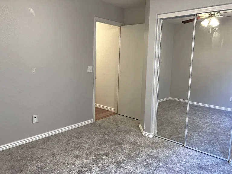 40652 N Scott Way — Photo 8