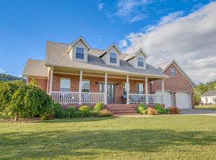 110 W Fox Trail Rd, Manchester, KY 40962