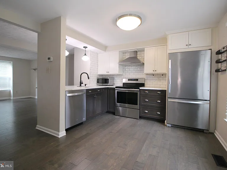 11916 Fieldthorn Ct — Photo 9