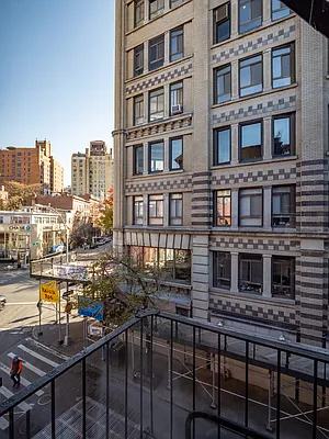 Rented by City Connections Realty | media 20