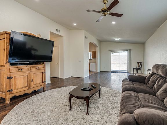 3rd image of 790 S Painted River Way