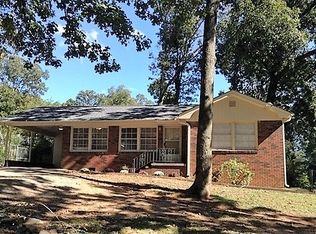 3867 Hicks Rd SW, Smyrna, GA 30106